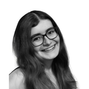 Chloe Guilder Payroll Manager at McColes and Co